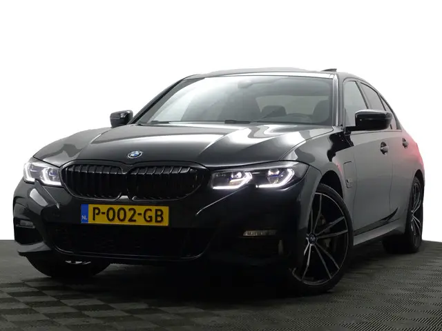 BMW 3 Serie 330e M Sport- 2022 Hybride Benzine 28