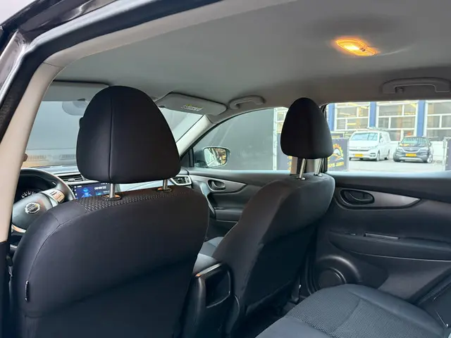 Nissan QASHQAI 1.2 Acenta 2014 Benzine 32