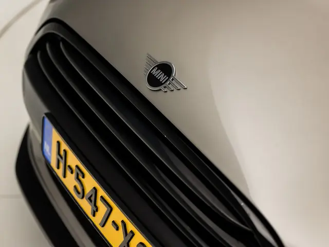 MINI Cooper Mini 1.5 2018 Benzine 30