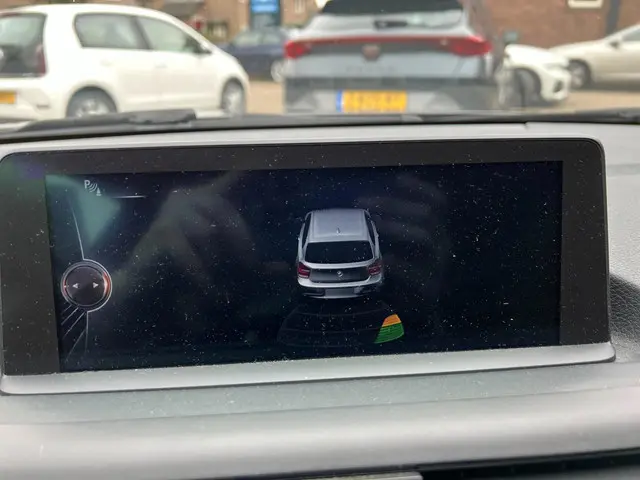 BMW 1 Serie 118i High Executive M-Pakket 2014 Benzine 17