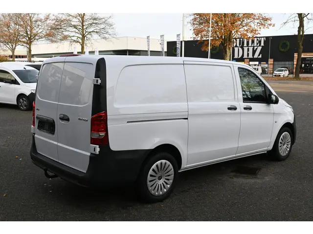 Mercedes-Benz Vito 116 CDI L2 Pro 2024 Diesel 3