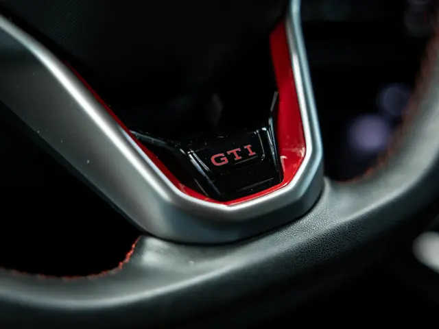 Volkswagen Golf 2.0 TSI GTI Clubsport 2024 Benzine 29