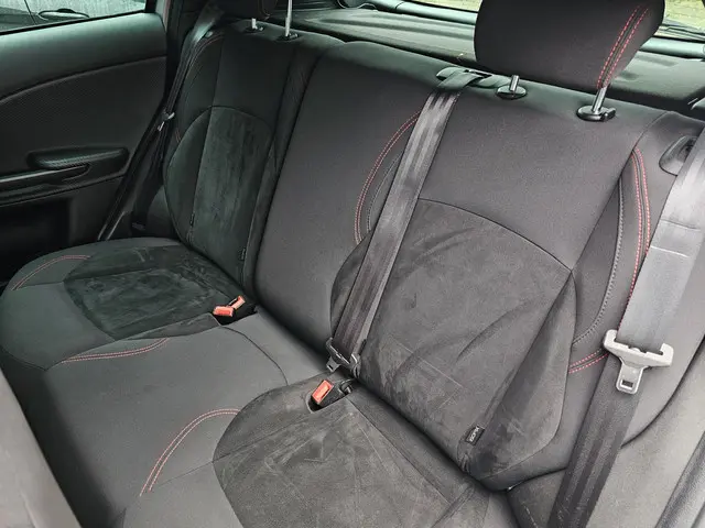 Alfa Romeo Giulietta 1.4 T Sprint 2015 Benzine 19