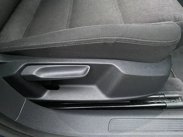 Volkswagen Passat 1.4 TSI ACT Highline 2015 Benzine 34