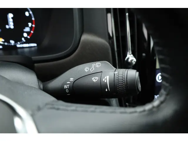 Volvo V90 Cross Country 2.0 T5 Pro 2018 Benzine 14