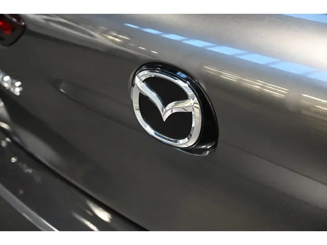 Mazda 3 e-SkyActiv-G 140 automaat Homura 2025 Benzine 7