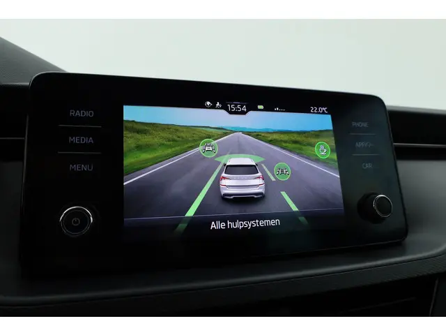 Škoda Kamiq 1.0 TSI Business Edition 2022 Benzine 17