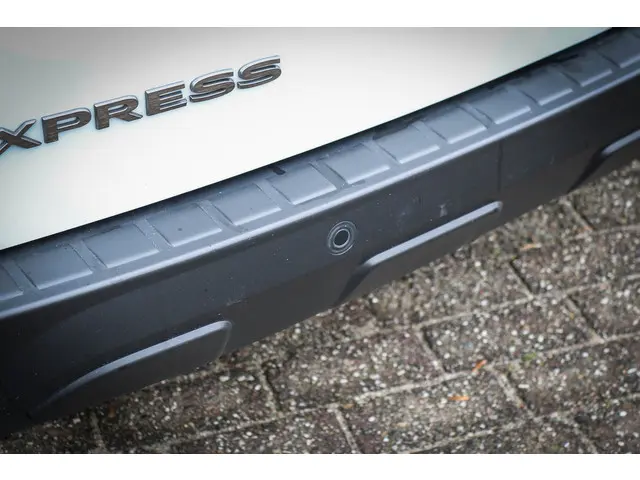 Renault Express 1.5 dCi 95 Comfort + 2021 Diesel 12