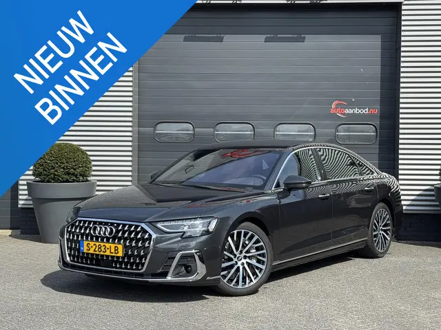 Audi A8 60 TFSI e quattro Lang 2023 Hybride Benzine