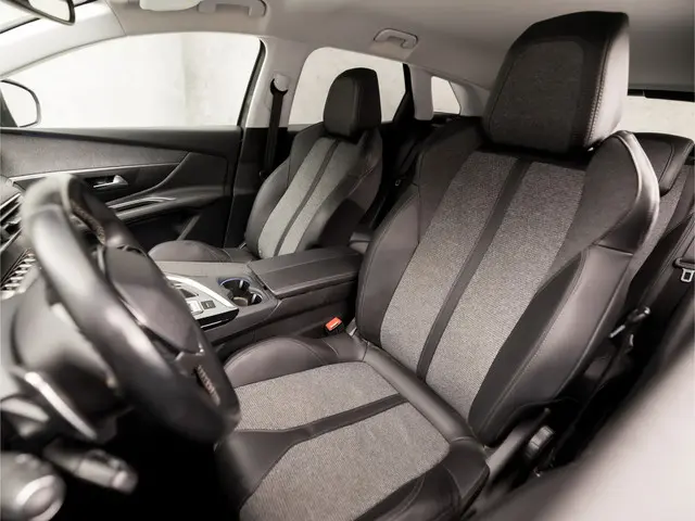 Peugeot 3008 1.2 PureTech Allure Sport 2018 Benzine 13