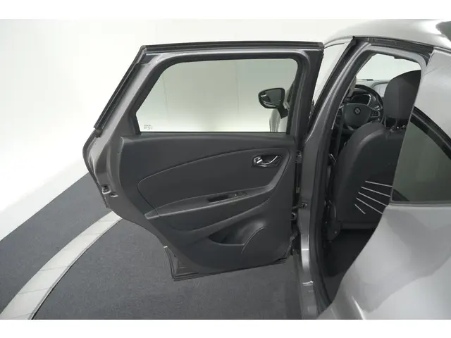 Renault Captur TCe 90 Dynamique 2016 Benzine 56