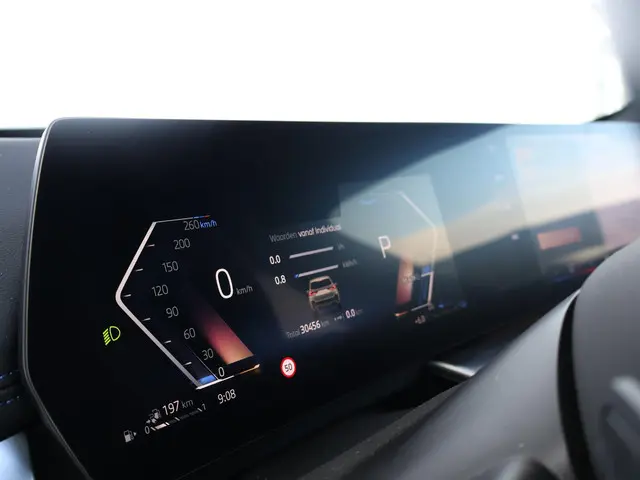 BMW X1 xDrive25e 2025 Hybride Benzine 21