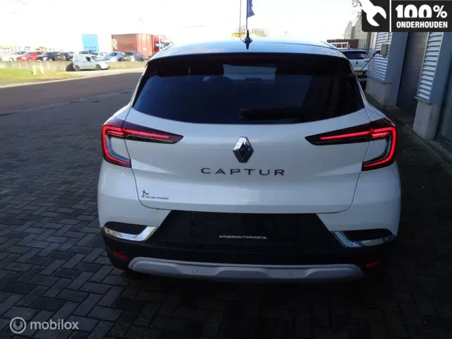 Renault Captur 1.3 TCe Initiale Paris 2023 Benzine 4