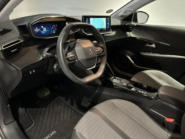 Peugeot e-208 EV Allure Pack 50 kWh 2022 Elektrisch 24