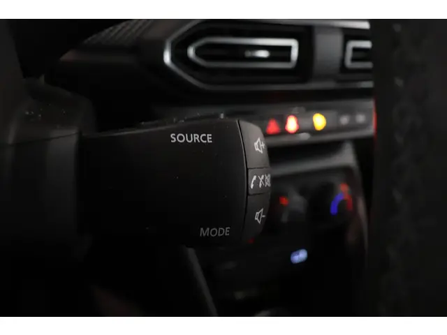 Dacia Sandero 1.0 TCe 100 Bi-Fuel Comfort 2021 Benzine 29