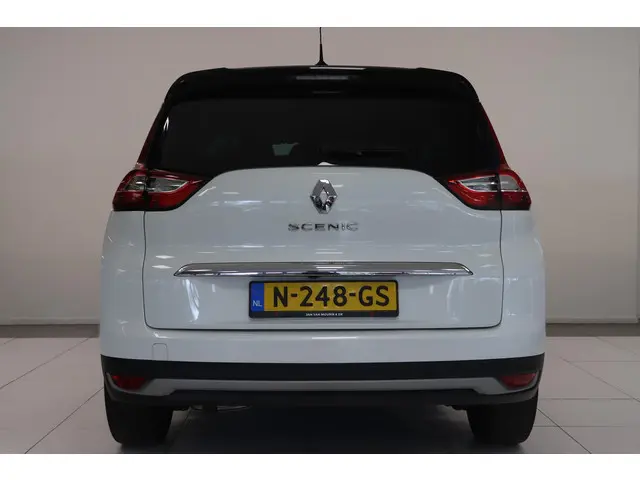 Renault Grand Scénic 1.3 TCe Bose 2019 Benzine 28