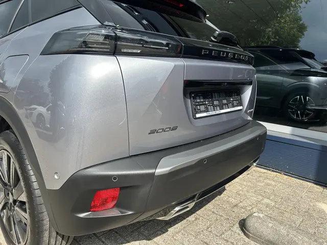 Peugeot 2008 1.2 Hybrid 145 GT 2025 Hybride Benzine 35
