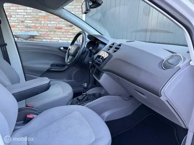 SEAT Ibiza 1.2 TSI Chill Out 2012 Benzine 17