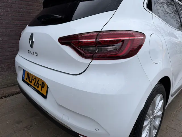 Renault Clio 1.0 TCe Intens 2019 Benzine 16