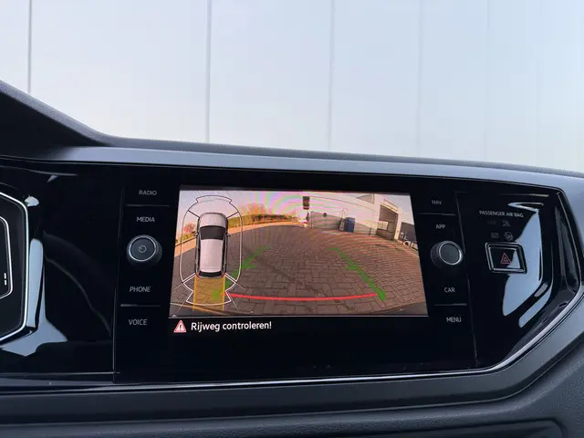 Volkswagen Polo 1.0 TSI R-Line Business 2023 Benzine 38