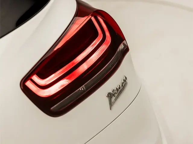 Citroën C4 Picasso 1.2 PureTech Sport 2017 Benzine 23