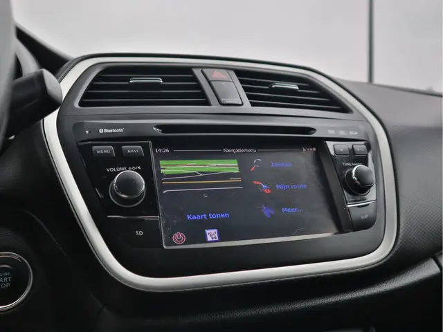 Suzuki S-Cross SX4 1.6 Exclusive 2015 Benzine 19