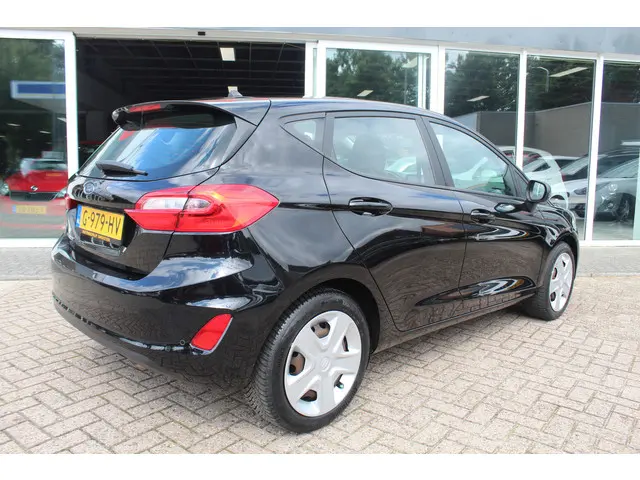 Ford Fiesta 1.1 Trend//Navi//Airco//5drs//37.327km!! 2019 Benzine 3