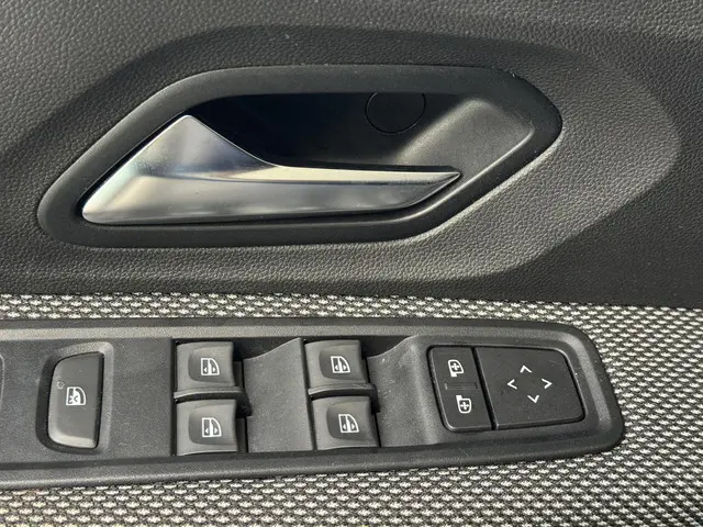 Dacia Sandero Stepway 1.0 TCe 90 Comfort 2023 Benzine 14