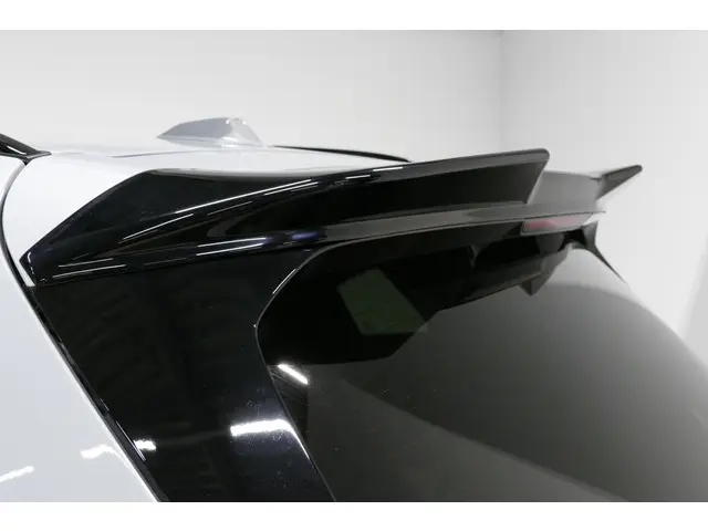 BMW X5 xDrive50e 2024 Hybride Benzine 48