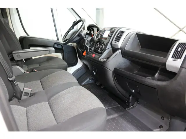 Fiat Ducato BAKWAGEN MEUBELBAK MET LAADKLEP 2019 Diesel