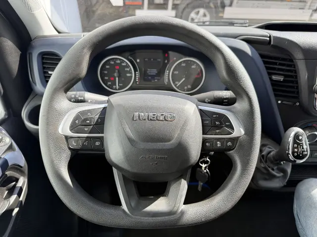 Iveco Daily 35S16 2.3 2020 Diesel 17