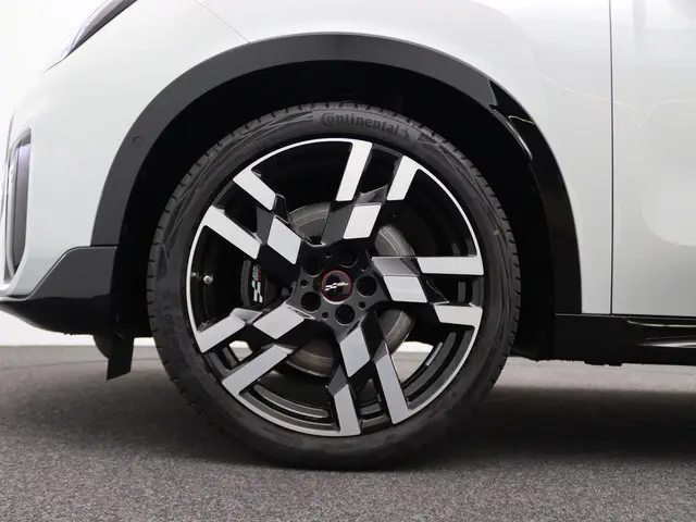 MINI Countryman John Cooper Works 2025 Benzine 6