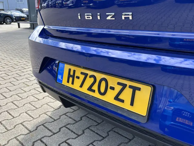 SEAT Ibiza 1.0 TSI Style Business Intense 2020 Benzine 6