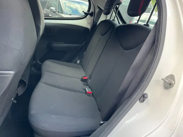 Peugeot 108 1.0 e-VTi Active AIRCO 2016 Benzine 7