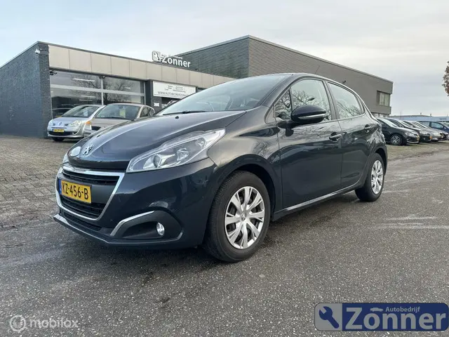 Peugeot 208 1.2 PureTech Allure 2016 Benzine 2