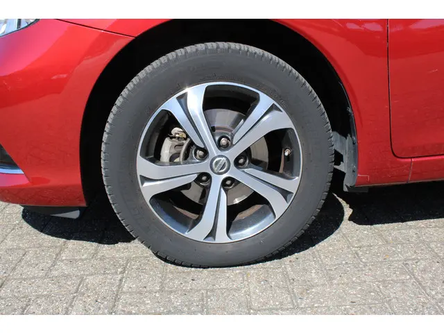 Nissan Pulsar 1.2 DIG-T Acenta 2016 Benzine 24