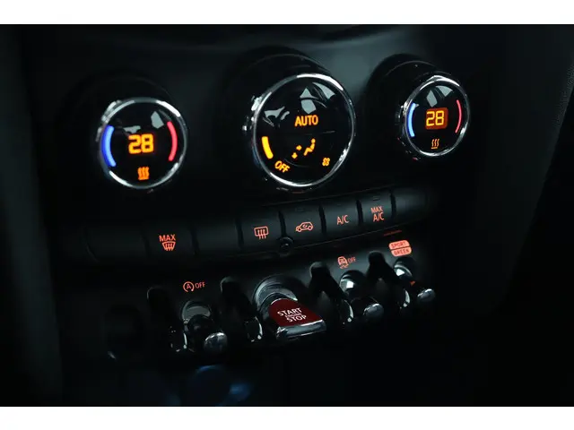 MINI Cooper Mini 1.5 Classic 2023 Benzine 6