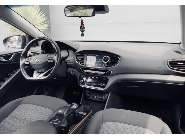 Hyundai IONIQ Premium EV 2018 Elektrisch 5
