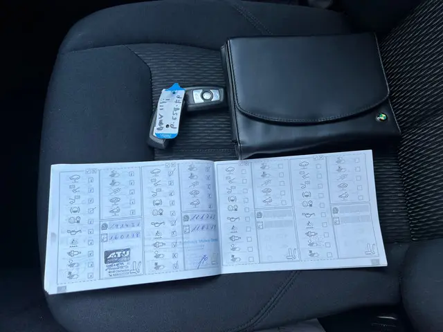 BMW 1 Serie 114i Business+ | Airco + 5-Drs | 2013 Benzine 20