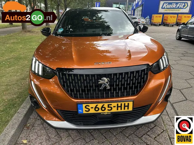 Peugeot 2008 1.2 PureTech GT-Line 2020 Benzine 13
