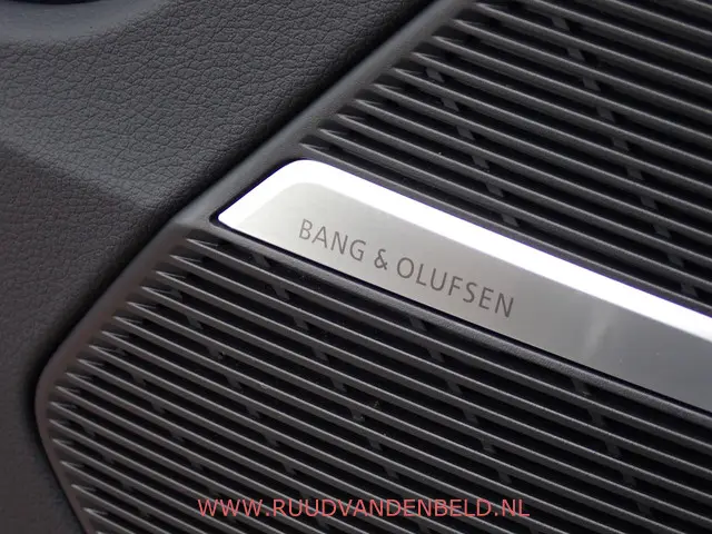 Audi RSQ8 4.0TFSI QUATTRO 2021 Benzine 13