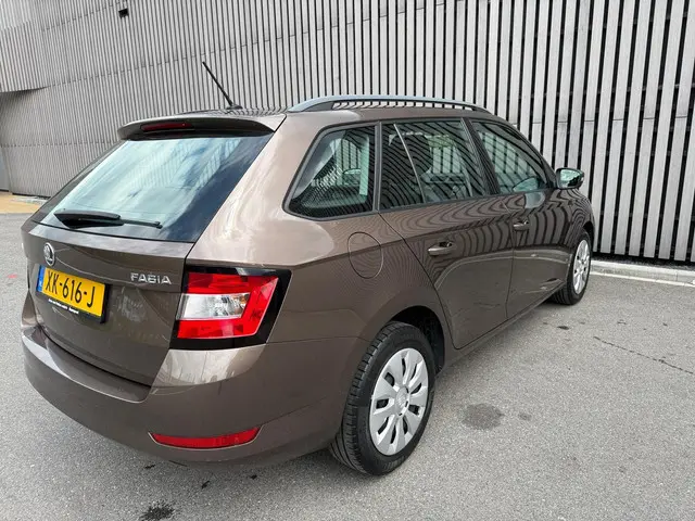 Škoda Fabia Combi 1.0 Active - Airco - Cruise 2019 Benzine 16