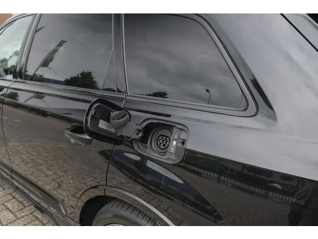 Audi Q7 55 TFSIe 380pk Quattro 2020 Hybride Benzine 27