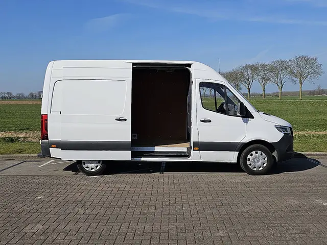 Mercedes-Benz Sprinter 314 2021 Diesel 15