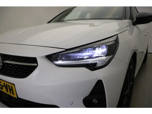 Opel Corsa 1.2 GS Line 2022 Benzine 23