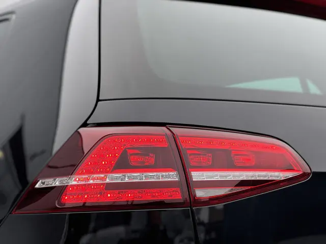 Volkswagen Golf 1.4 TSI DSG ACT Highline 2014 Benzine 11
