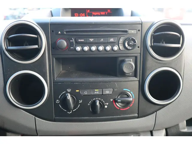 Citroën Berlingo 1.6 BlueHDI 75 Club 2018 Diesel 41