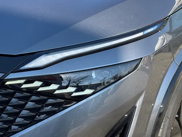 Nissan QASHQAI MHEV 140 MT Tekna 2025 Benzine 45