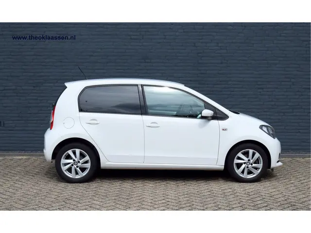 SEAT Mii 1.0 Sport Dynamic 2015 Benzine 10