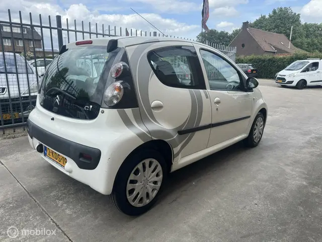 Citroën C1 1.0 Attraction Airco 2013 Benzine 4